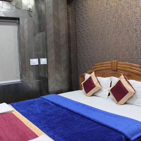 Oyo 11346 Hotel Tazz Odisha Bhubaneswar Eksteriør billede